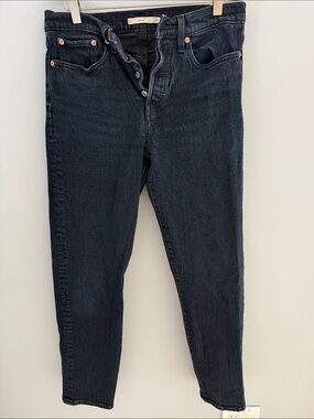 Women's Wedgie Straight Ankle Jeans